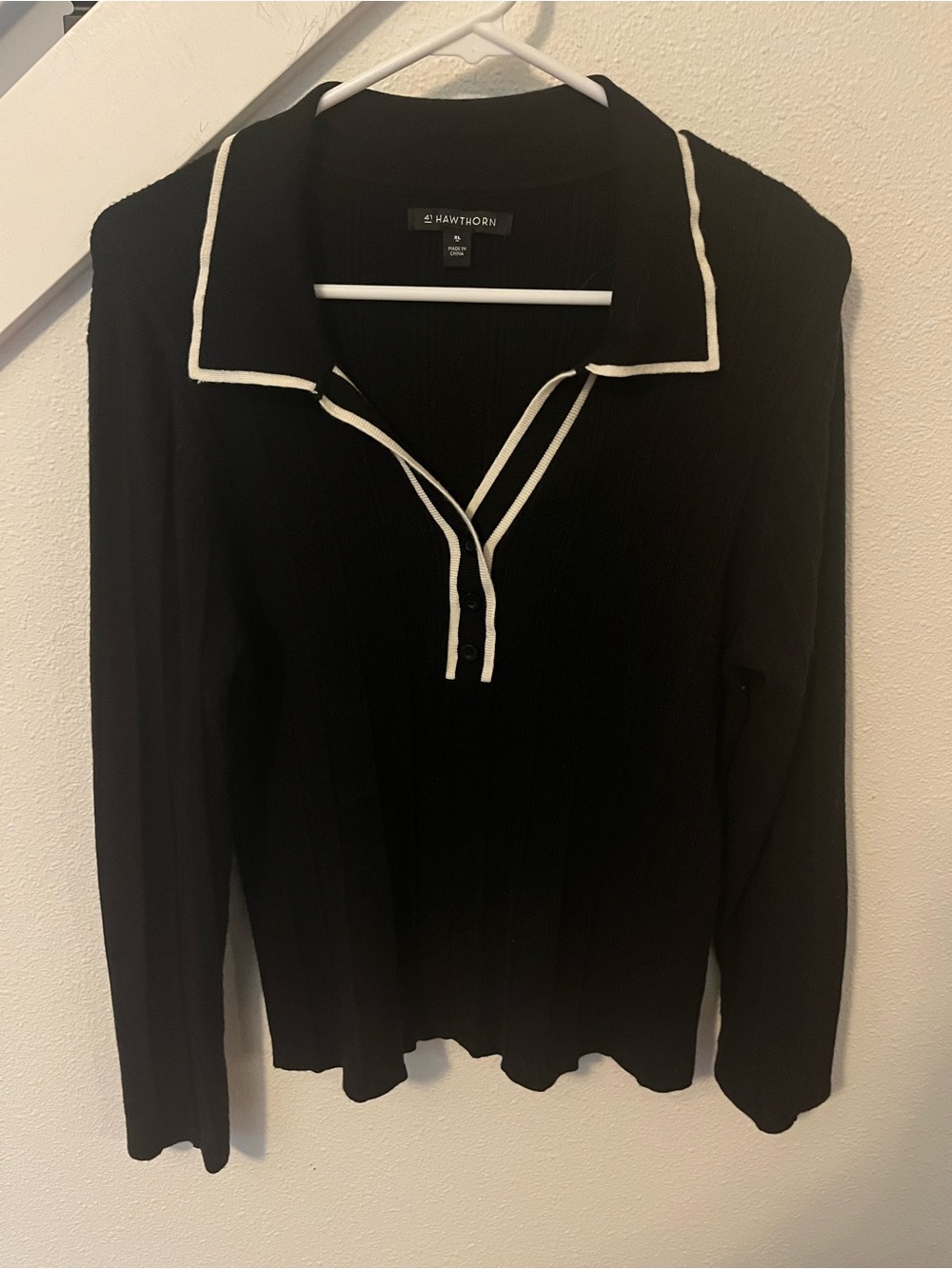 Preppy Black V-Neck Polo Sweater with White Contrast Trim